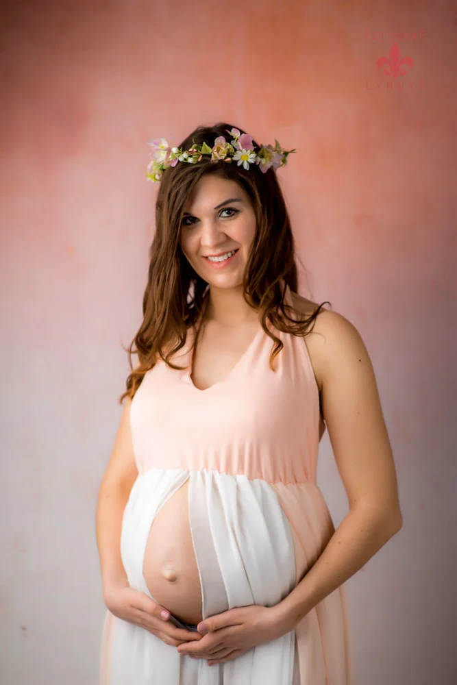 Babybauch Shooting Outdoor Frankfurt bei Sonnenuntergang