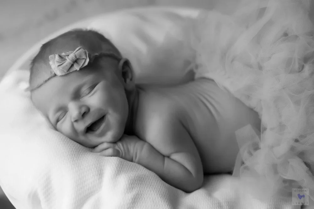 babyfotograf hanau baby hände und füße details