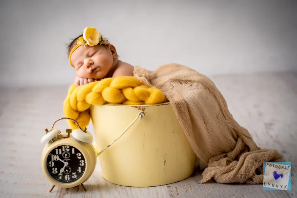 babyfotograf hanau schlafendes neugeborenes