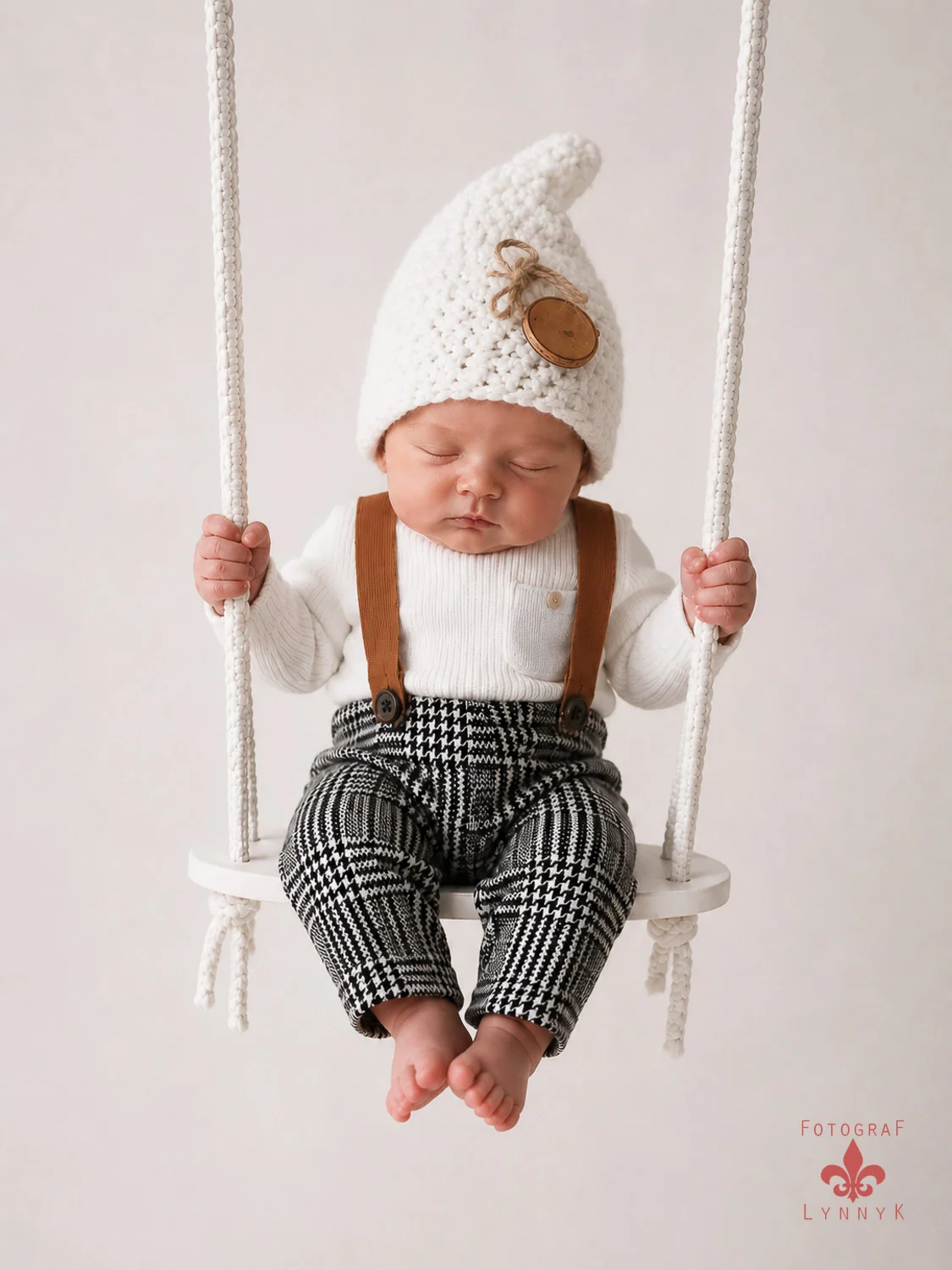 baby auf der Schaukel